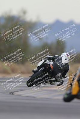 media/Sep-21-2025-Race Pace (Sun) [[98bf33ef95]]/Verified/2-Turn 2 Backside (835am)/